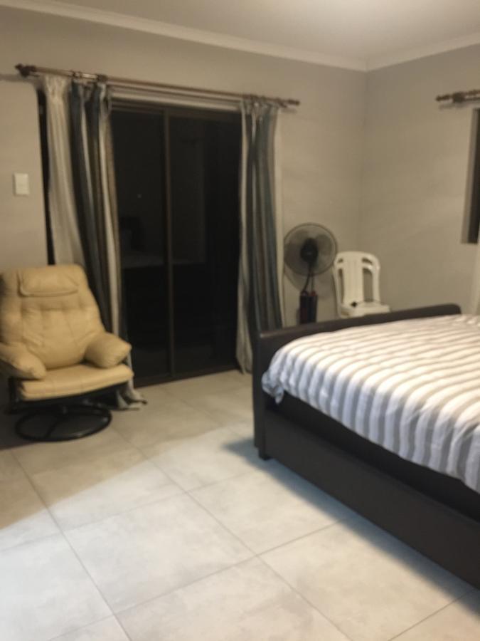 Coco Palm Bed&Breakfast Windhoek Exterior photo
