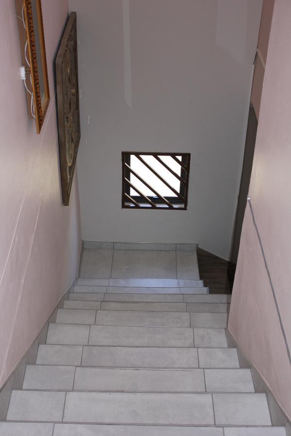 Coco Palm Bed&Breakfast Windhoek Exterior photo